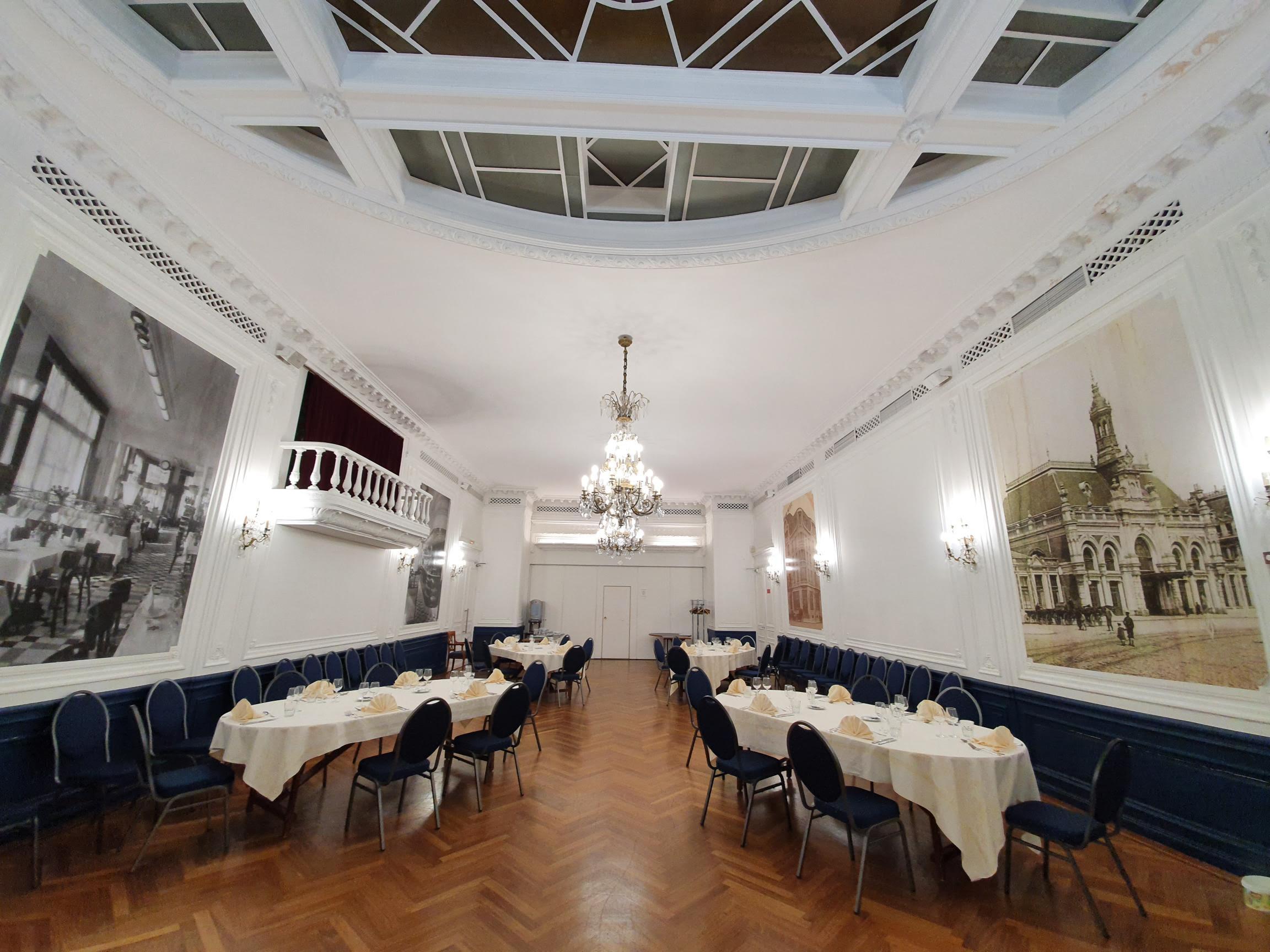 Le Grand Hotel Valenciennes Exterior photo