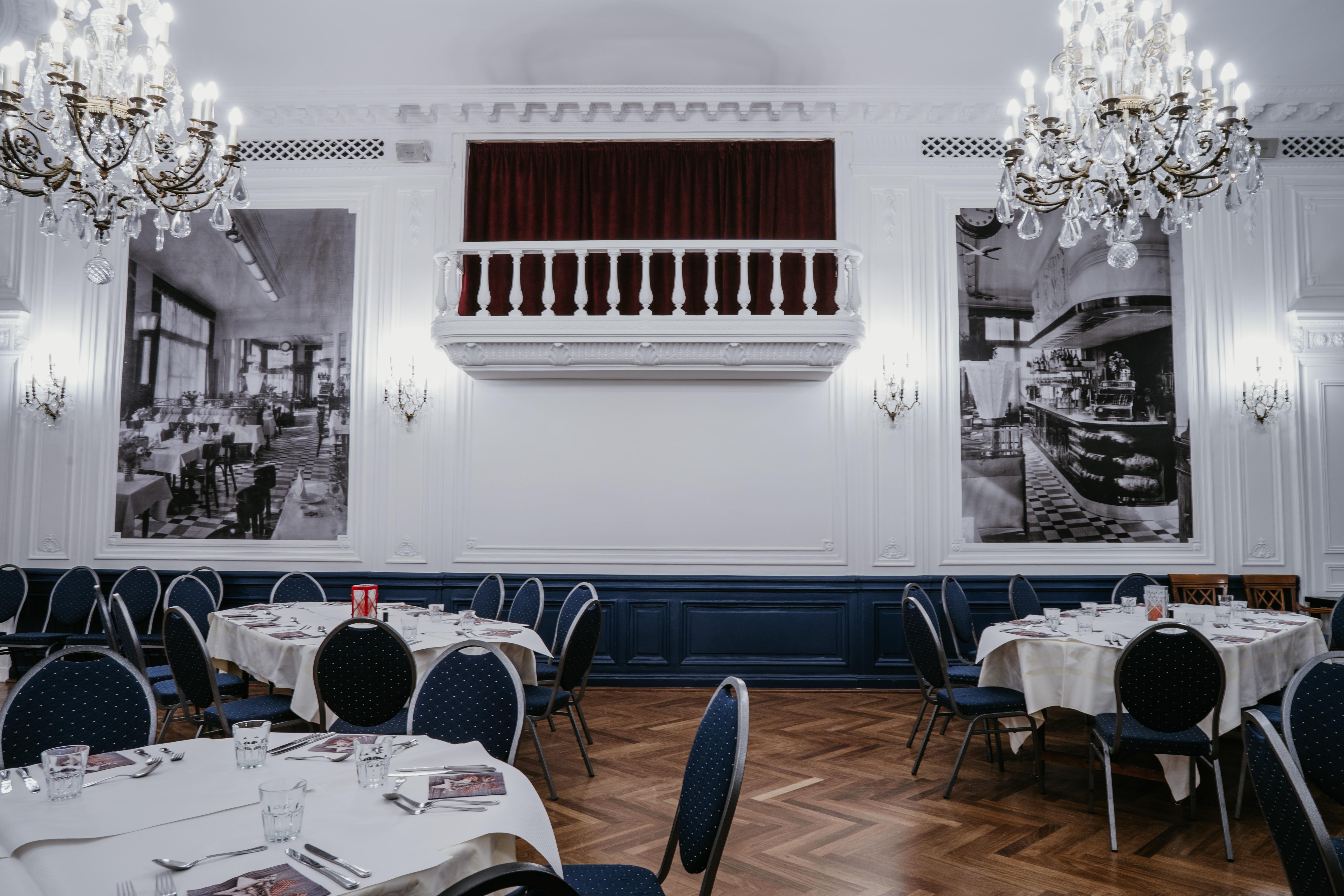 Le Grand Hotel Valenciennes Exterior photo